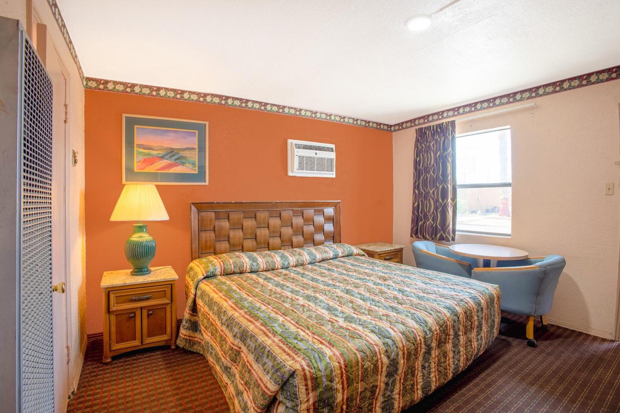Sands Motel By Oyo El Paso Near Airport Экстерьер фото