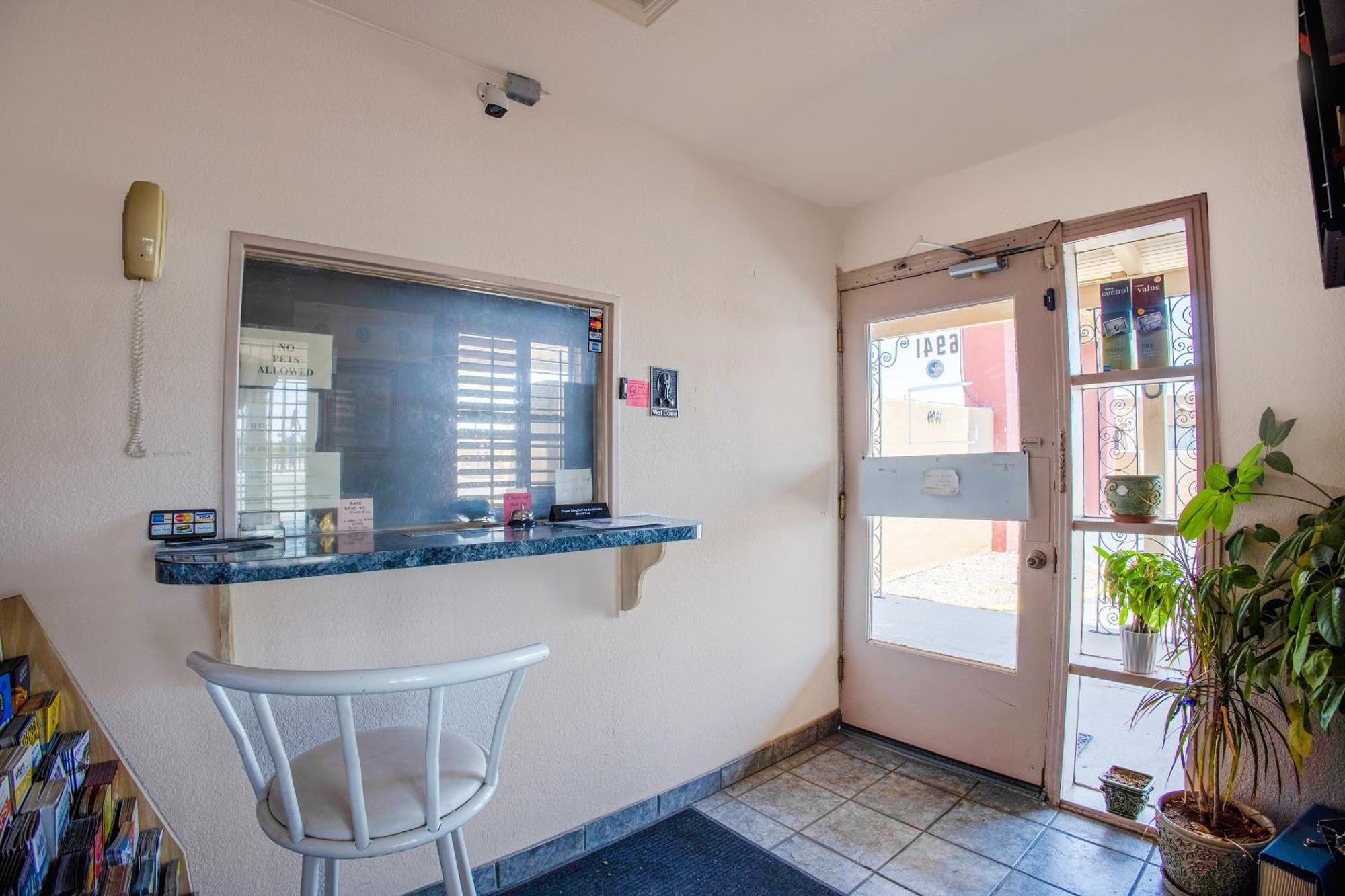 Sands Motel By Oyo El Paso Near Airport Экстерьер фото