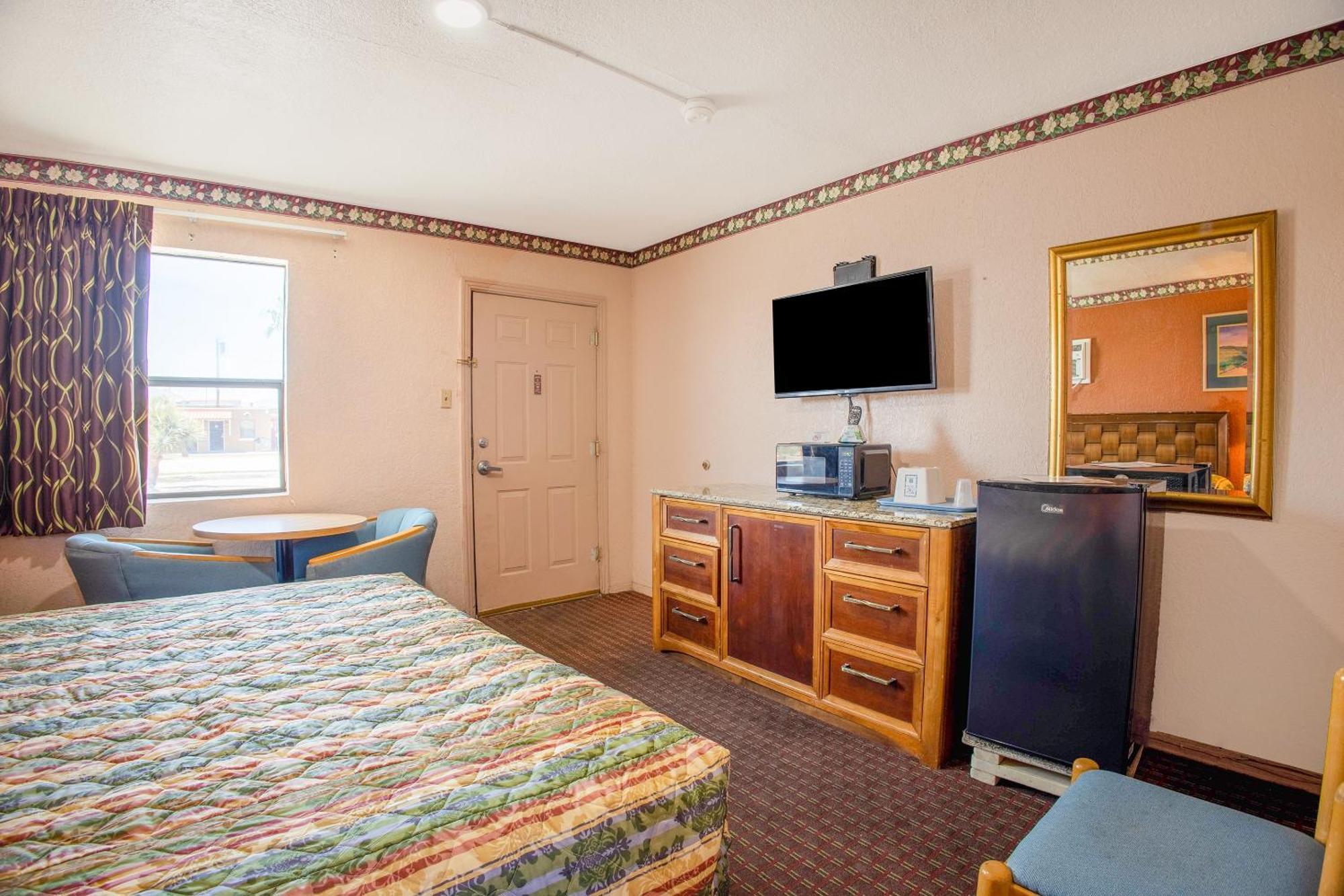 Sands Motel By Oyo El Paso Near Airport Экстерьер фото